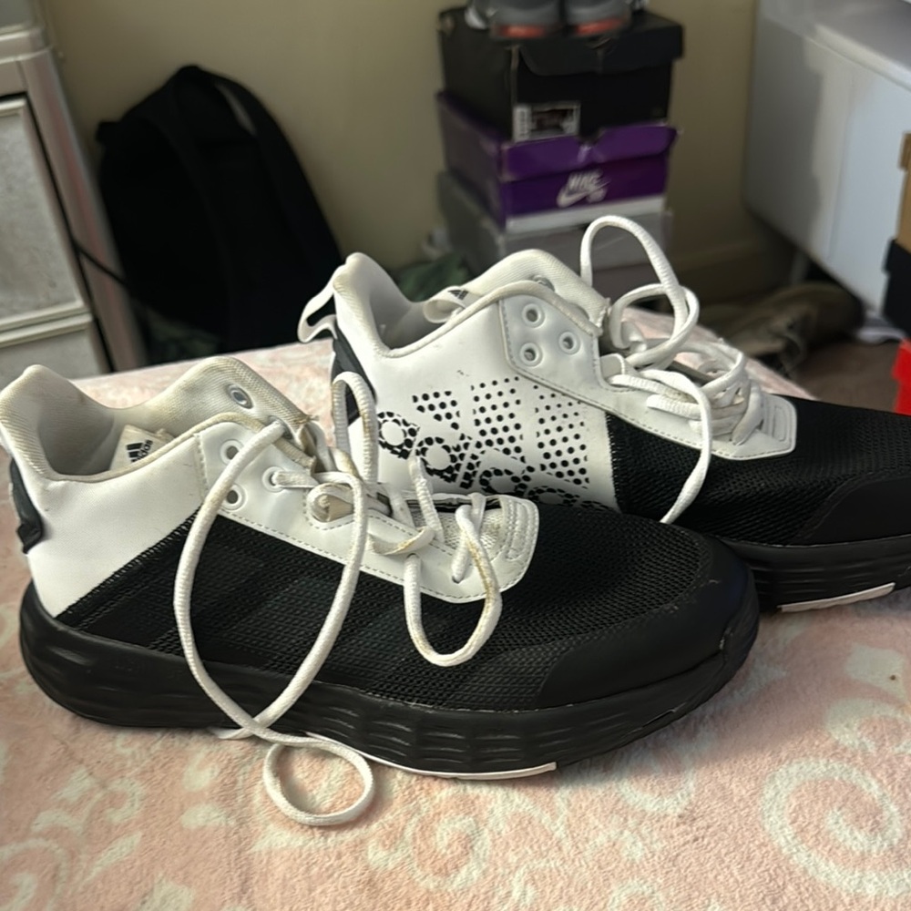 Adidas Kids Black and White Sneakers